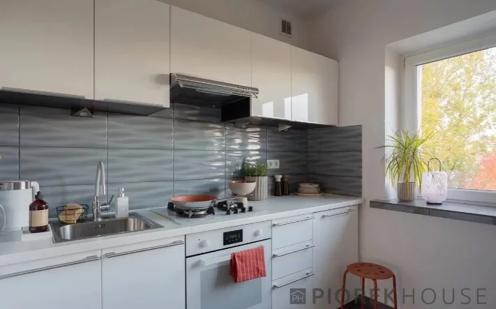 Apartamenty 78360/6624/OMS Warszawa Śródmieście Aleja "Solidarności"