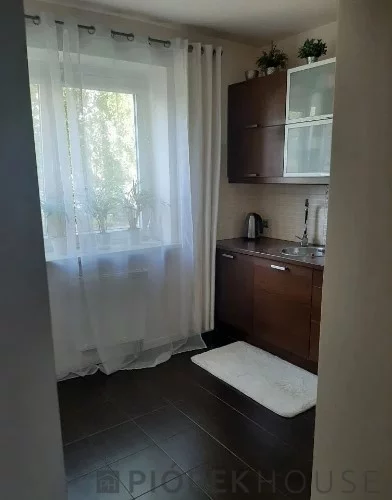 1 pokój, mieszkanie 37,00 m², parter, oferta nr , 76436/6624/OMS, Warszawa, Bielany, Bielany, Sándora Petöfiego