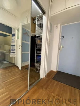 2 pokoje, mieszkanie 36,00 m², piętro 2, oferta nr , 77717/6624/OMS, Warszawa, Śródmieście, Śródmieście, Długa