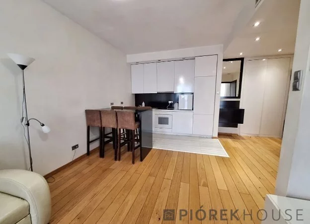 2 pokoje, mieszkanie 44,00 m², piętro 10, oferta nr , 77642/6624/OMS, Warszawa, Wola, Wola, Grzybowska