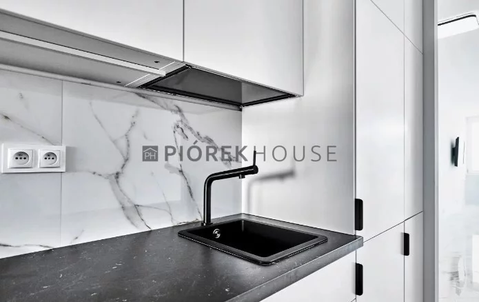 2 pokoje, mieszkanie 37,50 m², piętro 4, oferta nr , 76561/6624/OMS, Warszawa, Praga Południe, Praga Południe, Ostrzycka