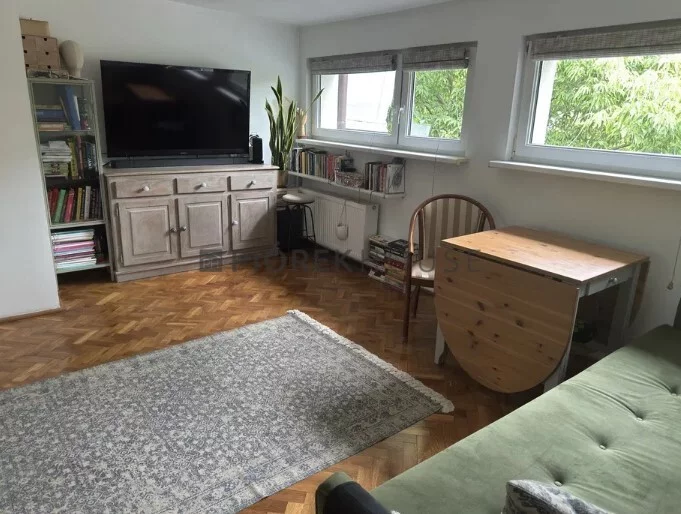 Apartamenty 75262/6624/OMS Warszawa Praga Południe Paryska