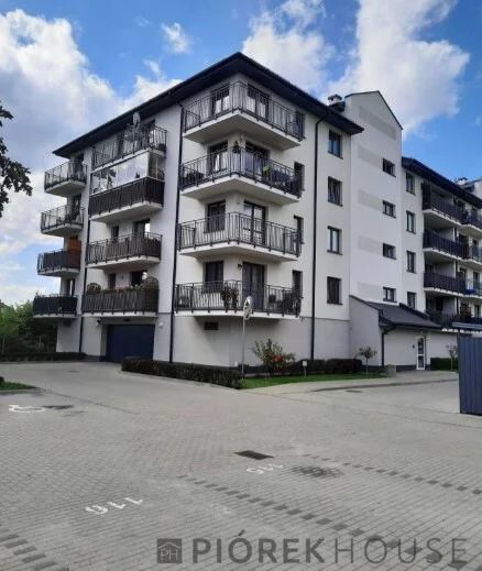 2 pokoje, mieszkanie 50,00 m², piętro 2, oferta nr , 77482/6624/OMS, Marki, Szpitalna
