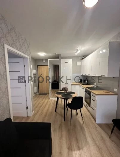 Mieszkanie na sprzedaż, 32,00 m², 2 pokoje, 2 piętro, oferta nr 68878/6624/OMS