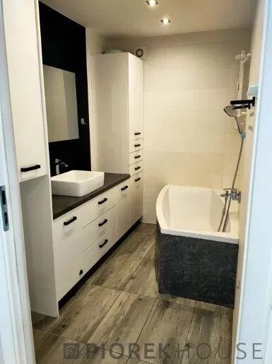 3 pokoje, mieszkanie 61,00 m², piętro 2, oferta nr , 77358/6624/OMS, Marki, Aleja Marszałka Józefa Piłsudskiego