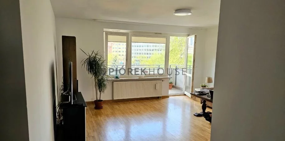 Apartament na sprzedaż, 76,70 m², 3 pokoje, piętro 2, oferta nr 64300/6624/OMS