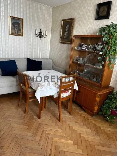 Apartament na sprzedaż, 55,00 m², 3 pokoje, piętro 6, oferta nr 67944/6624/OMS