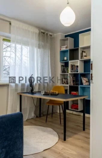 Mieszkanie na sprzedaż, 47,00 m², 3 pokoje, 1 piętro, oferta nr 68727/6624/OMS