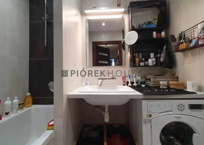 3 pokoje, mieszkanie 52,54 m², piętro 2, oferta nr , 76497/6624/OMS, Ząbki, Krucza