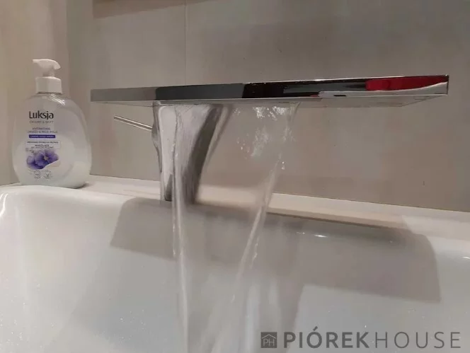 3 pokoje, mieszkanie 52,54 m², piętro 2, oferta nr , 77556/6624/OMS, Ząbki, Krucza