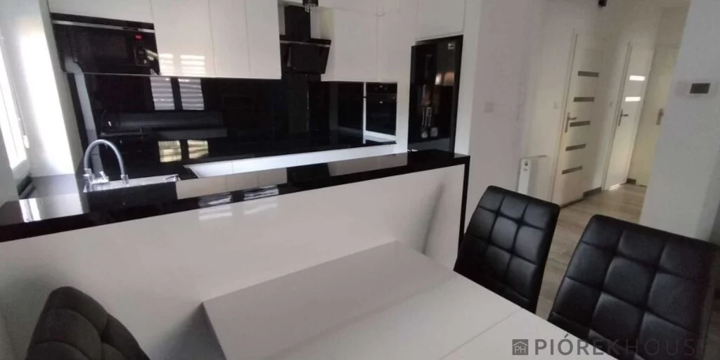3 pokoje, mieszkanie 56,00 m², parter, oferta nr , 77863/6624/OMS, Marki, Pomnikowa