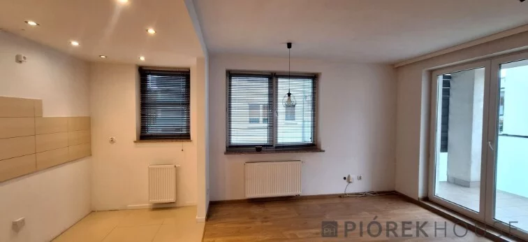 3 pokoje, mieszkanie 57,18 m², piętro 1, oferta nr , 78337/6624/OMS, Ząbki, Powstańców
