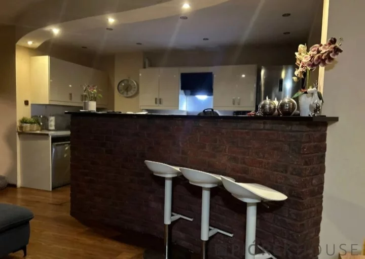 3 pokoje, mieszkanie 72,81 m², parter, oferta nr , 76838/6624/OMS, Ząbki, Skrajna