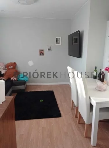 Apartament na sprzedaż, 67,50 m², 3 pokoje, piętro 3, oferta nr 65228/6624/OMS