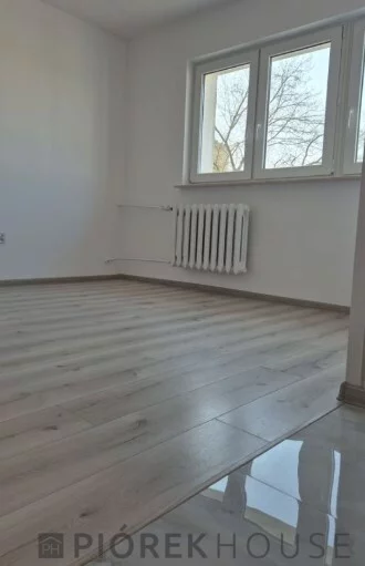 3 pokoje, mieszkanie 56,10 m², piętro 3, oferta nr , 76004/6624/OMS, Warszawa, Bielany, Bielany, Władysława Broniewskiego