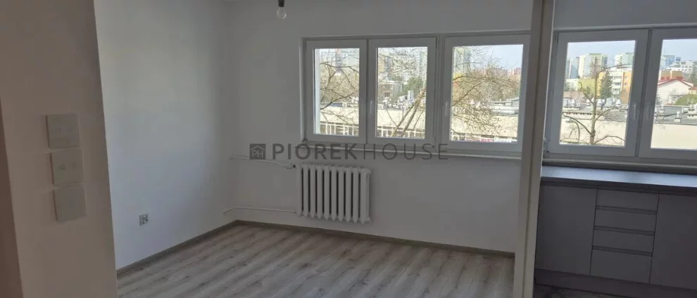 3 pokoje, mieszkanie 56,10 m², piętro 3, oferta nr , 76738/6624/OMS, Warszawa, Żoliborz, Żoliborz, Władysława Broniewskiego