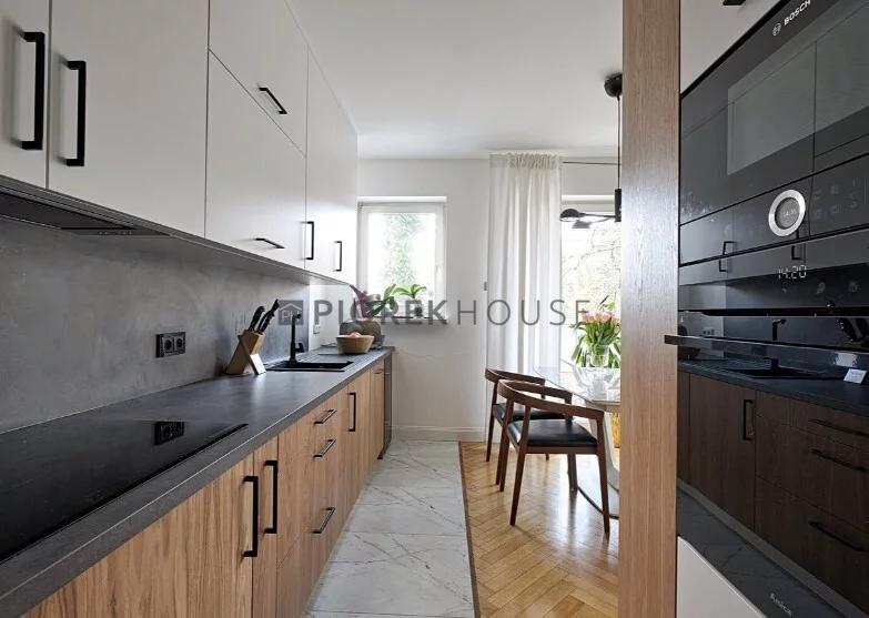 4 pokoje, mieszkanie 125,00 m², piętro 1, oferta nr , 76735/6624/OMS, Warszawa, Ochota, Ochota, Białobrzeska
