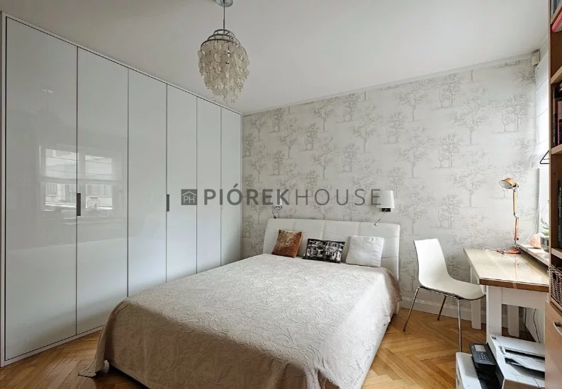 4 pokoje, mieszkanie 125,00 m², piętro 1, oferta nr , 76735/6624/OMS, Warszawa, Ochota, Ochota, Białobrzeska