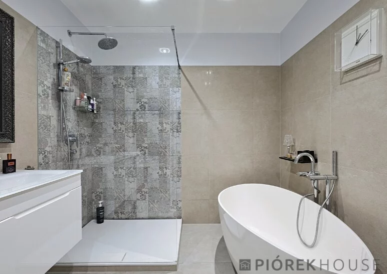4 pokoje, mieszkanie 125,00 m², piętro 1, oferta nr , 77925/6624/OMS, Warszawa, Ochota, Ochota, Białobrzeska