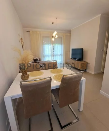 4 pokoje, mieszkanie 67,00 m², parter, oferta nr , 74960/6624/OMS, Warszawa, Wola, Wola, Człuchowska