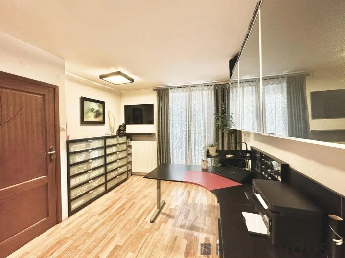 4 pokoje, mieszkanie 99,00 m², piętro 3, oferta nr , 77729/6624/OMS, Marki, Duża