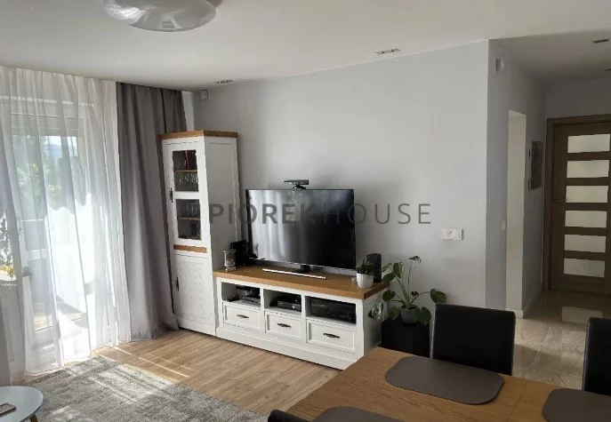 Apartament na sprzedaż, 74,00 m², 4 pokoje, piętro 3, oferta nr 64513/6624/OMS