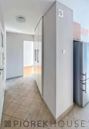 4 pokoje, mieszkanie 57,50 m², piętro 11, oferta nr , 77993/6624/OMS, Warszawa, Wola, Wola, Grzybowska