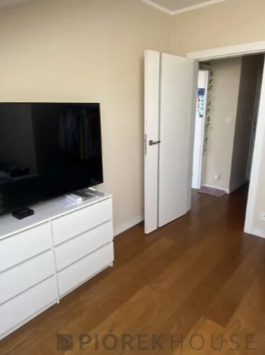 4 pokoje, mieszkanie 130,00 m², piętro 3, oferta nr , 76794/6624/OMS, Ząbki, Powstańców