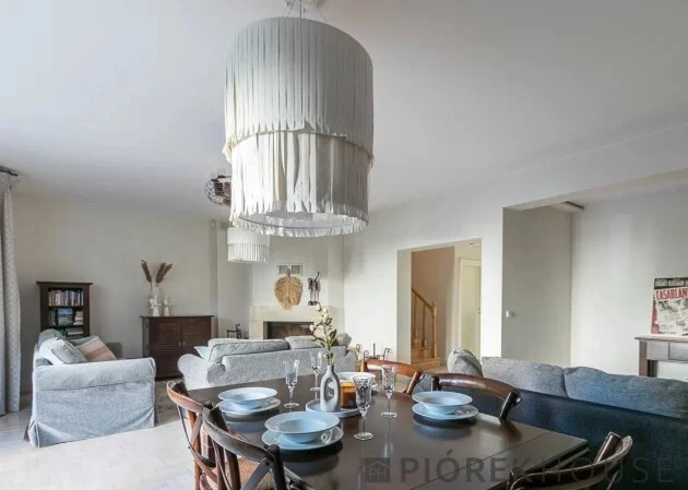 5 pokoi, mieszkanie 261,00 m², parter, oferta nr , 77009/6624/OMS, Warszawa, Ursynów, Ursynów, Menueta