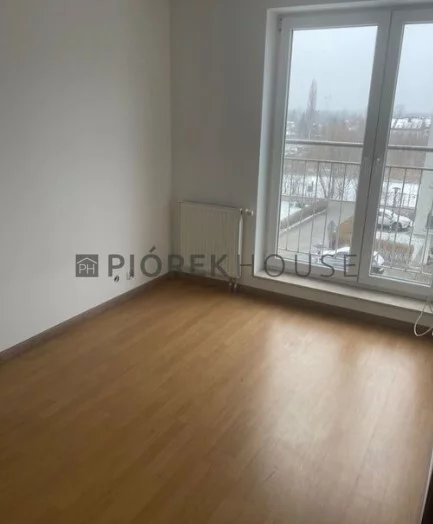 5 pokoi, mieszkanie 100,00 m², piętro 3, oferta nr , 76492/6624/OMS, Ząbki, Skrajna
