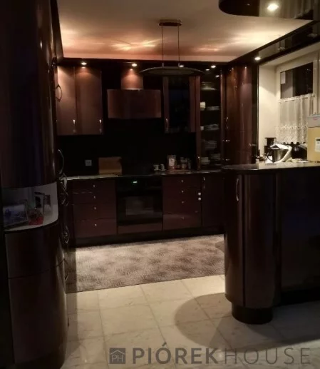 6 pokoi, mieszkanie 172,00 m², piętro 4, oferta nr , 76909/6624/OMS, Warszawa, Wola, Wola, Agawy