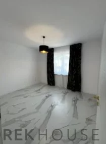 6 pokoi, apartament 150,00 m², piętro 1, oferta nr , 76958/6624/OMS, Marki, Długa