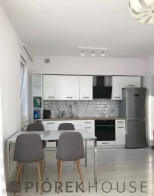 6 pokoi, mieszkanie 136,00 m², piętro 1, oferta nr , 77414/6624/OMS, Marki, Hetmańska