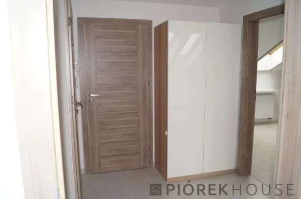 6 pokoi, mieszkanie 136,00 m², piętro 1, oferta nr , 77414/6624/OMS, Marki, Hetmańska