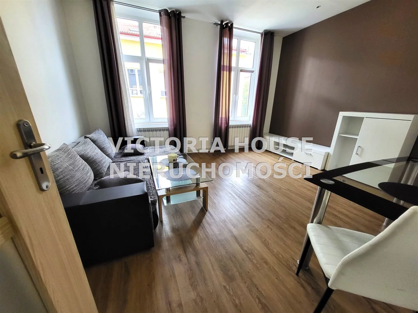 VIC-MW-1075 - zdjęcie nr 2