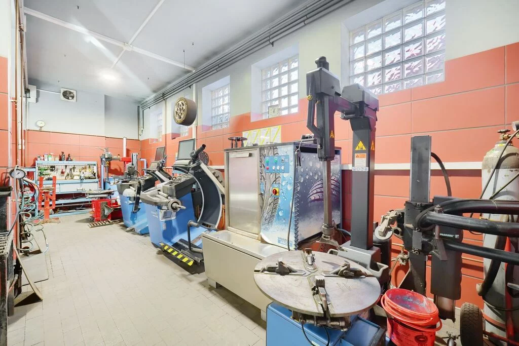 Lokal użytkowy 461,90 m², oferta nr , 14/14727/OLW, Wołomin, Gdyńska