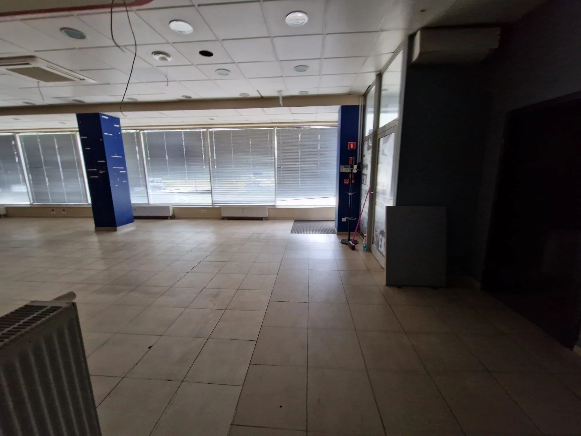 Lokal użytkowy na sprzedaż, 208,05 m², oferta nr 908