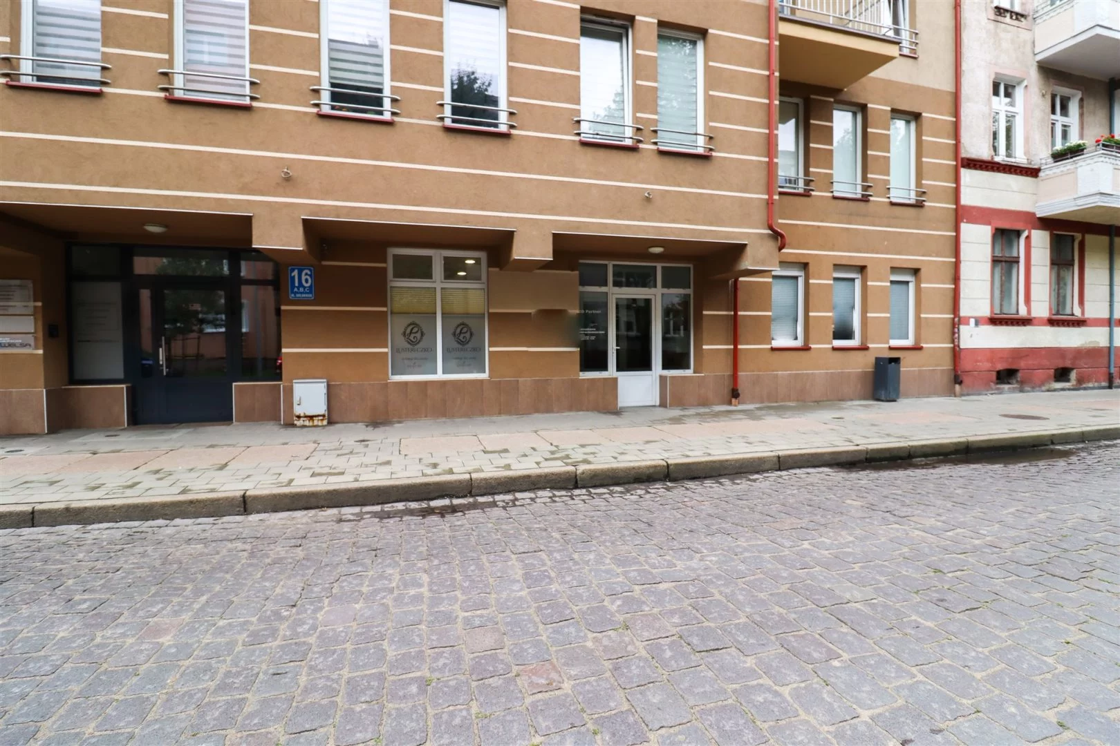 Lokal użytkowy 68,01 m², Słupsk, Sprzedaż