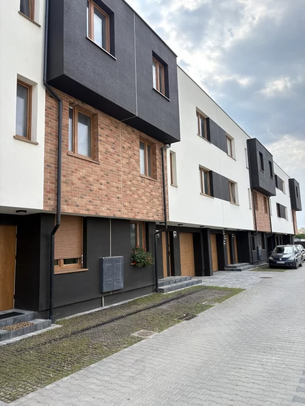 3 pokoje, mieszkanie 92,00 m², piętro 1, oferta nr , 37668, Ostrów Mazowiecka, Sportowa