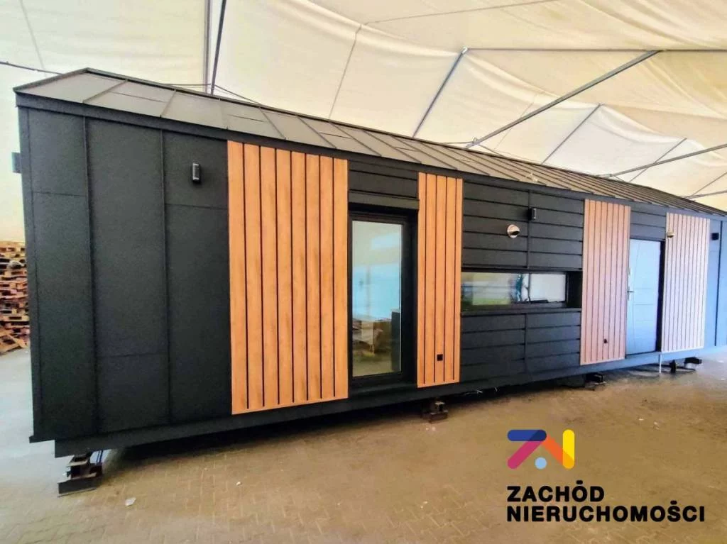 156530227 - zdjęcie nr 2