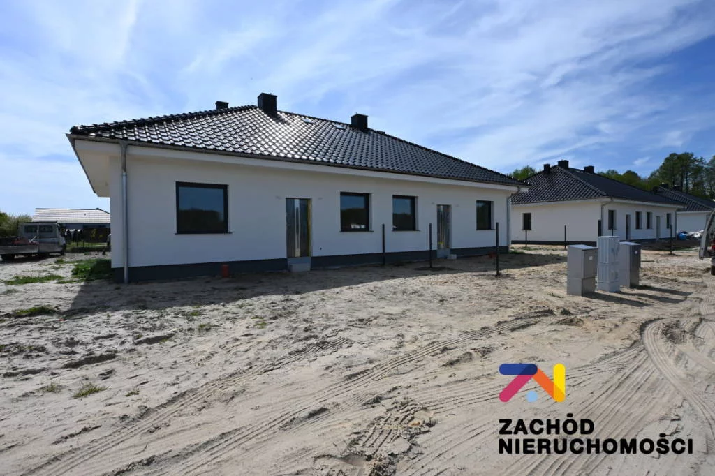155370227 - zdjęcie nr 0
