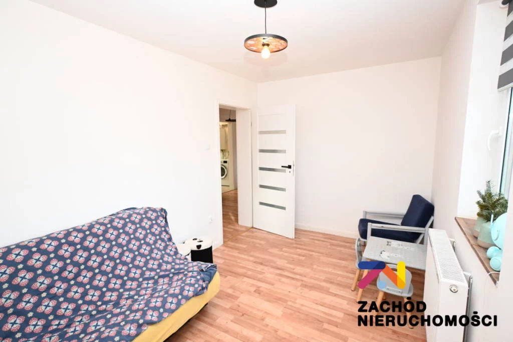 159910227 - zdjęcie nr 4