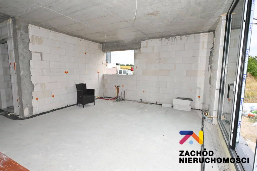 162240227 - zdjęcie nr 4