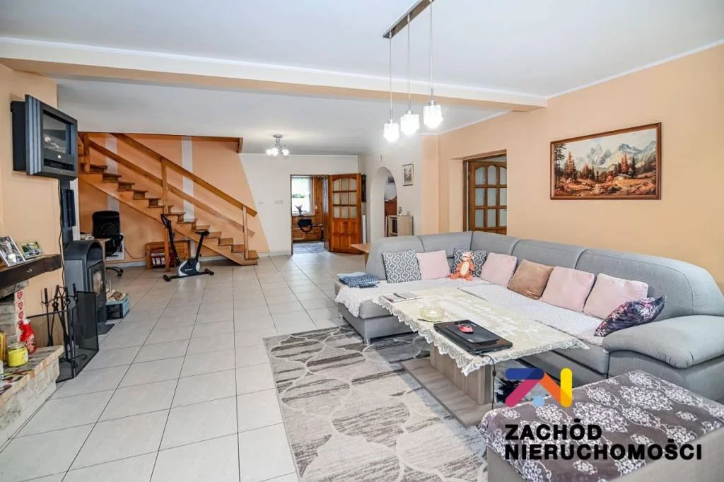 156230227 - zdjęcie nr 0