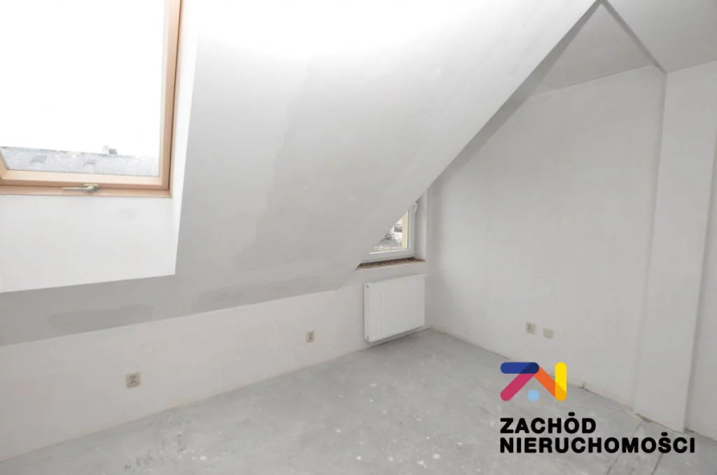 159130227 - zdjęcie nr 0