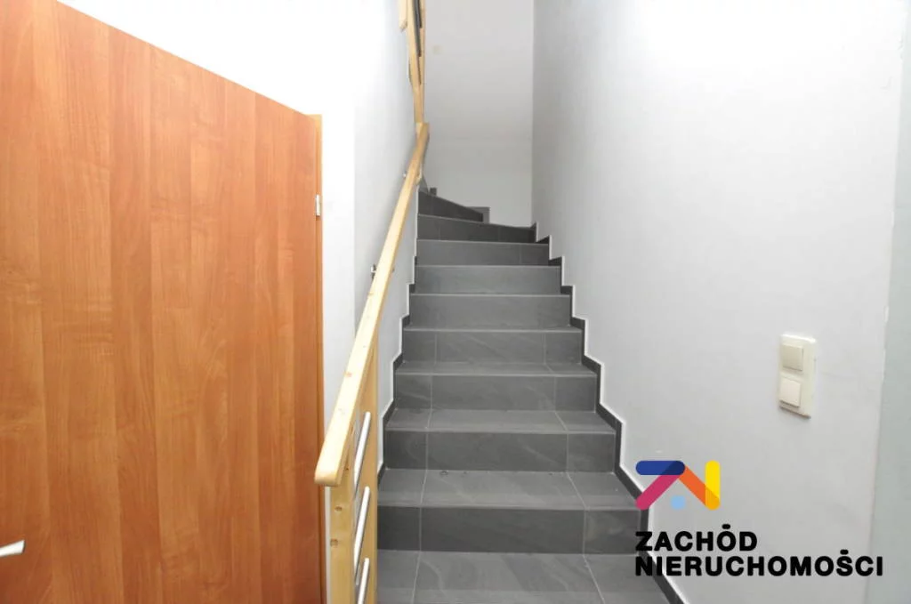 159130227 - zdjęcie nr 4