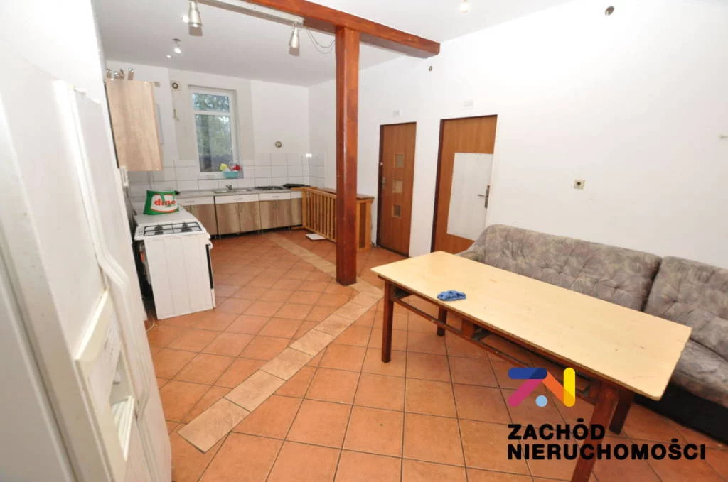 152480227 - zdjęcie nr 4