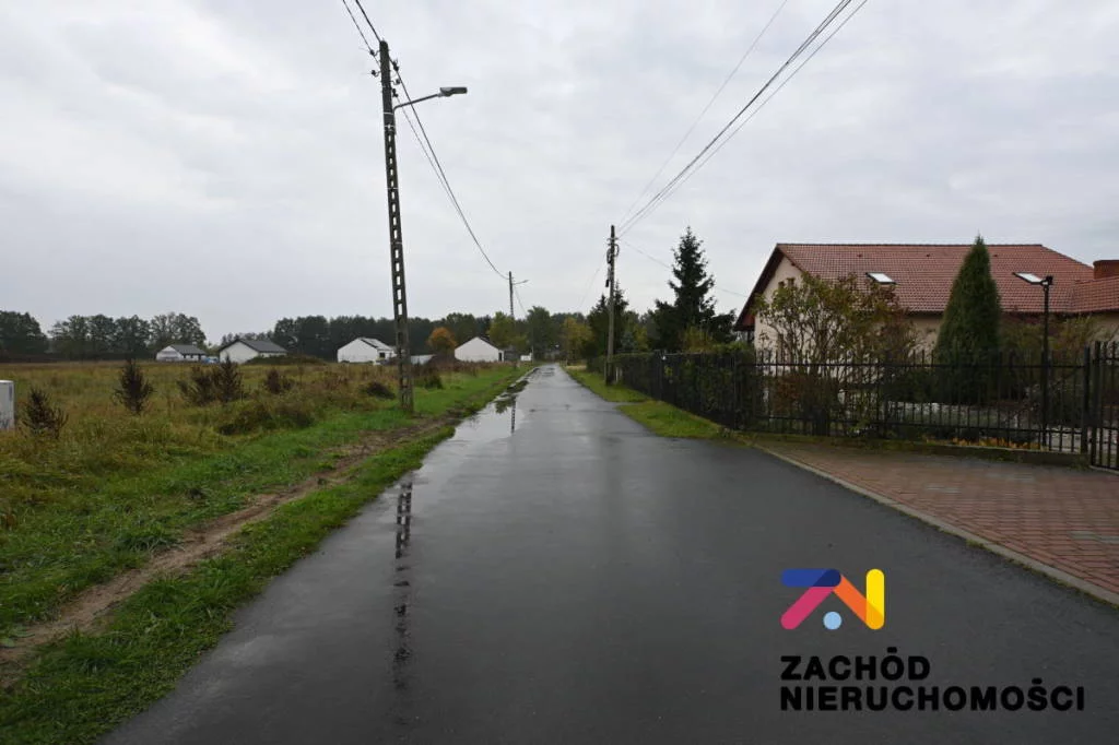 Działka 902,00 m², oferta nr , 163840227, Zakęcie