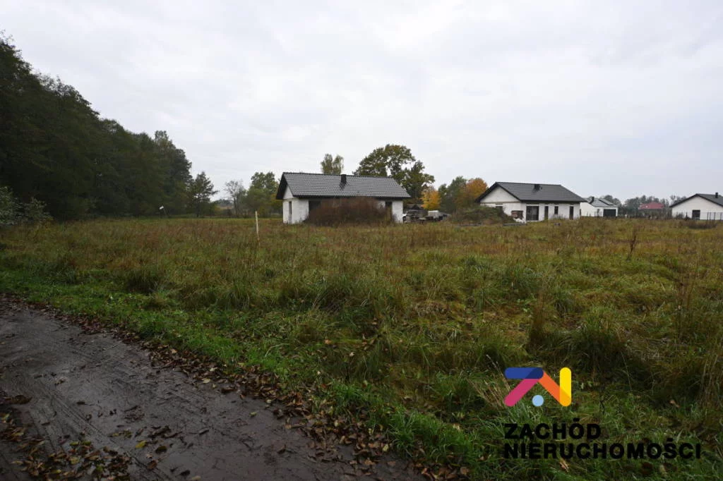 Działka 902,00 m², oferta nr , 163840227, Zakęcie
