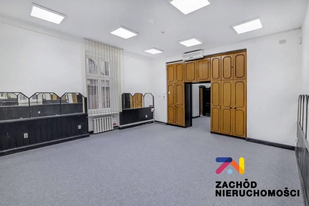 153850227 - zdjęcie nr 1
